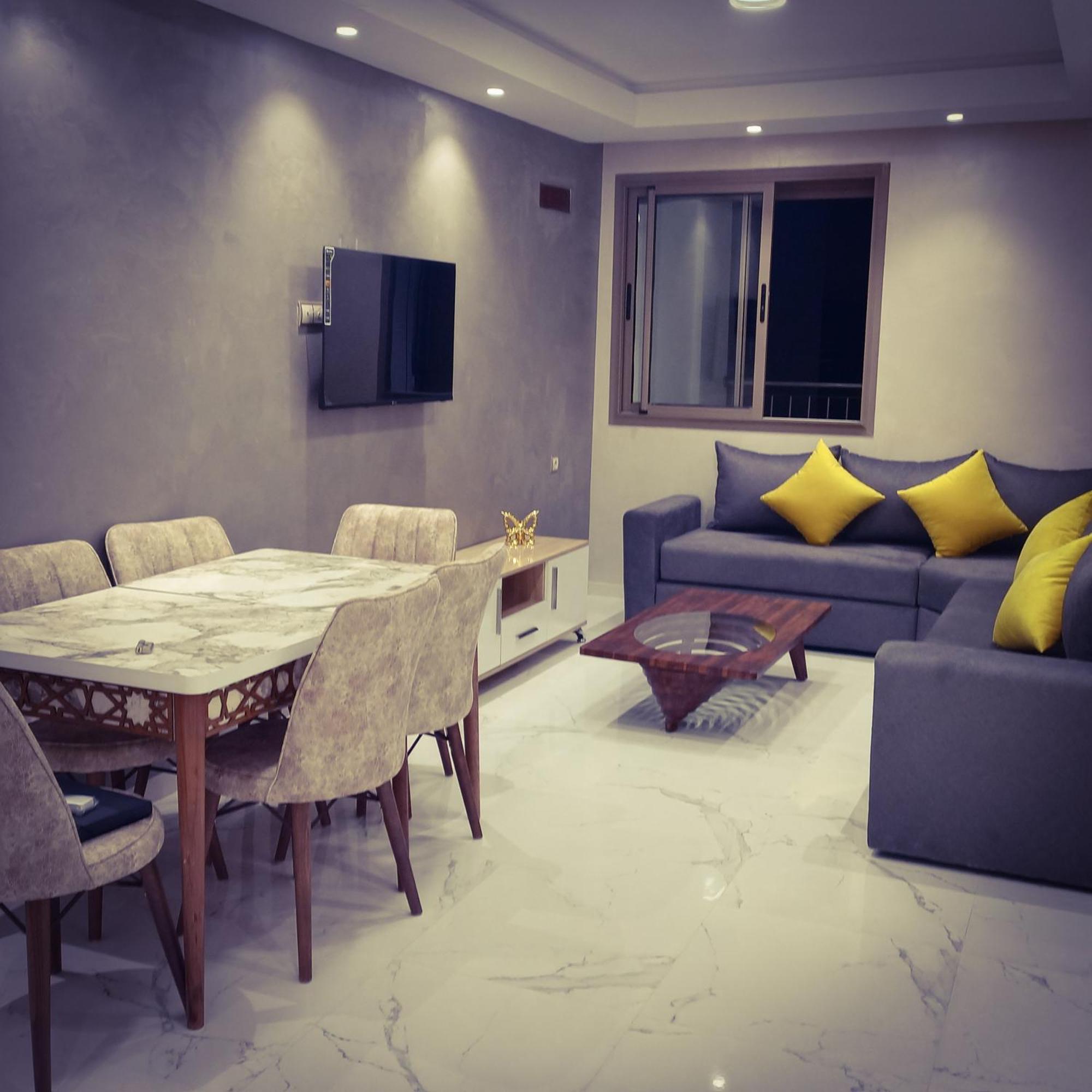 Super Apartement Totalement Neuf Et Climatise A Cote Du Centre Commercial Marjane M2 Tangeri Esterno foto